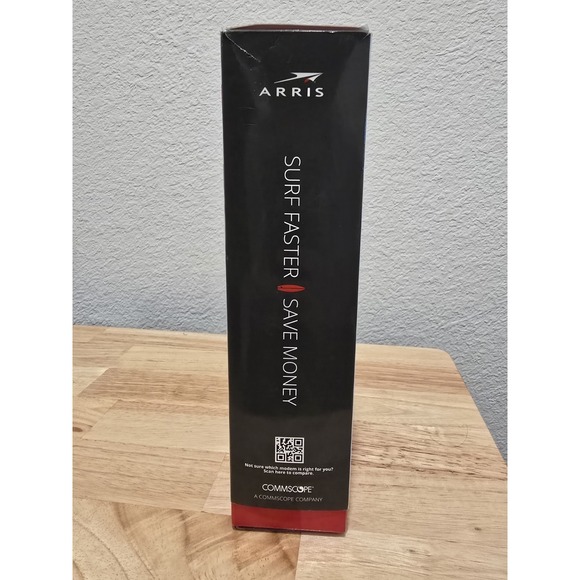 ARRIS SURFboard SB8200 DOCSIS 3.1 10 Gbps Cable Modem - Picture 2 of 16